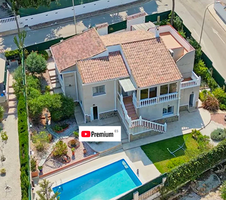 Professional videos and virtual tours Image