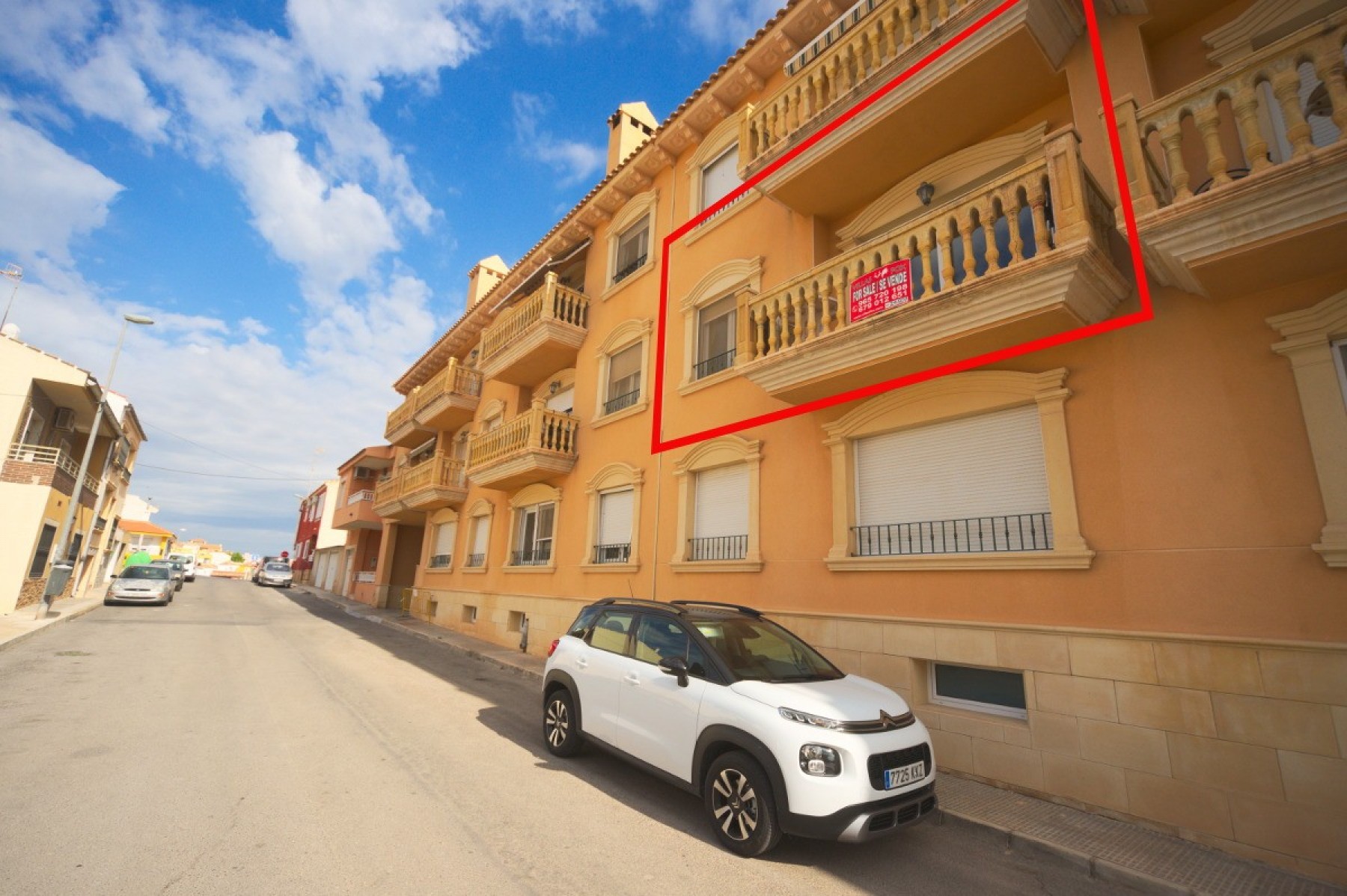 Apartament de lux cu 3 dormitoare, 2 băi și parcare, San Miguel de Salinas
