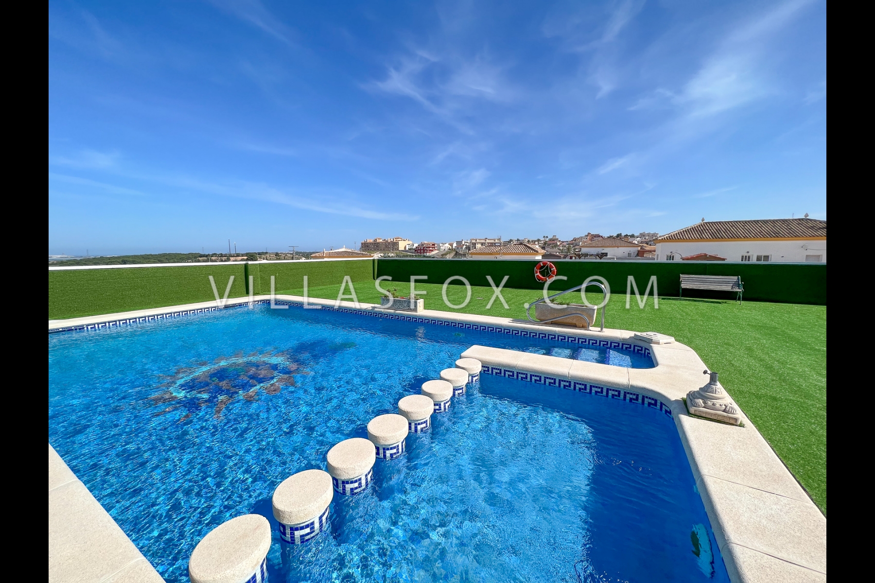 RESERVED! Costa Paraíso IV, first-floor, 2-bedroom, west-facing apartment with conservatory