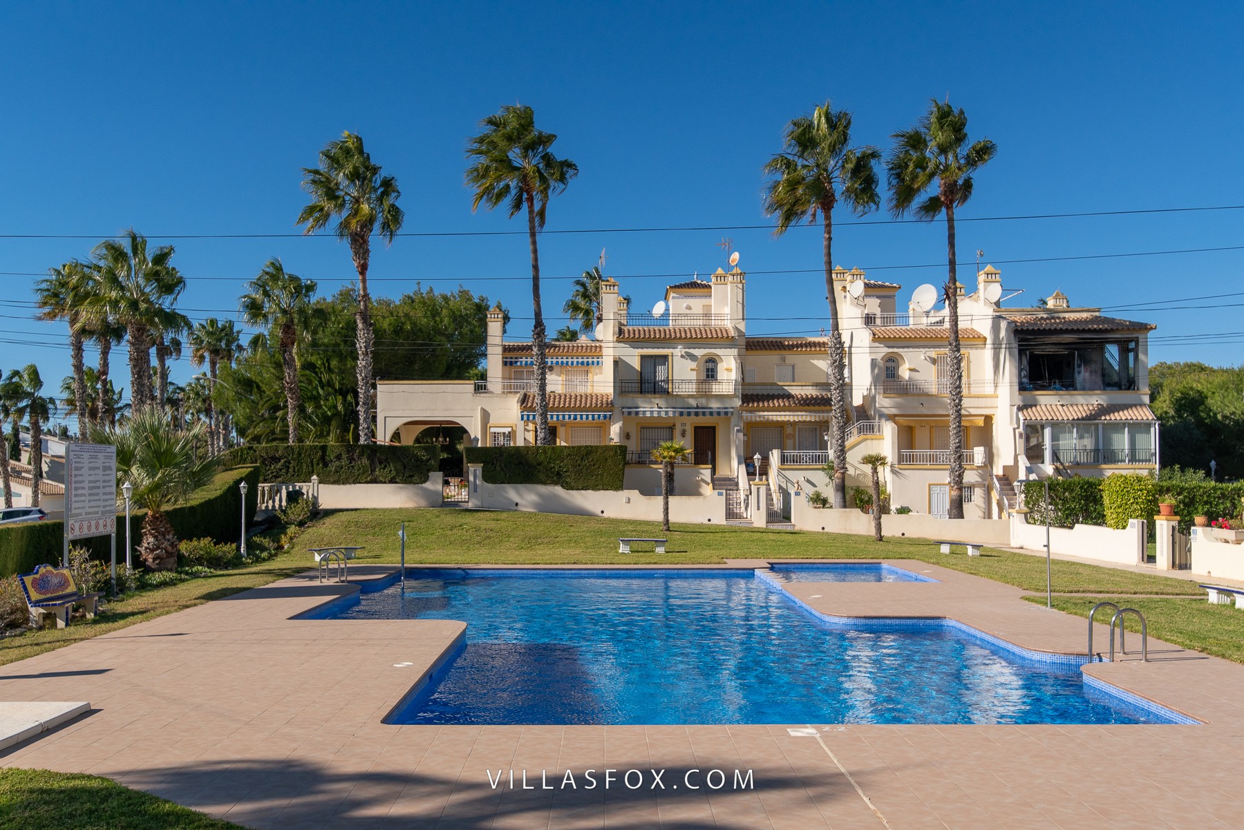 28766, RESERVED!  Villamartin luxury ground-floor apartment with garden, great pool