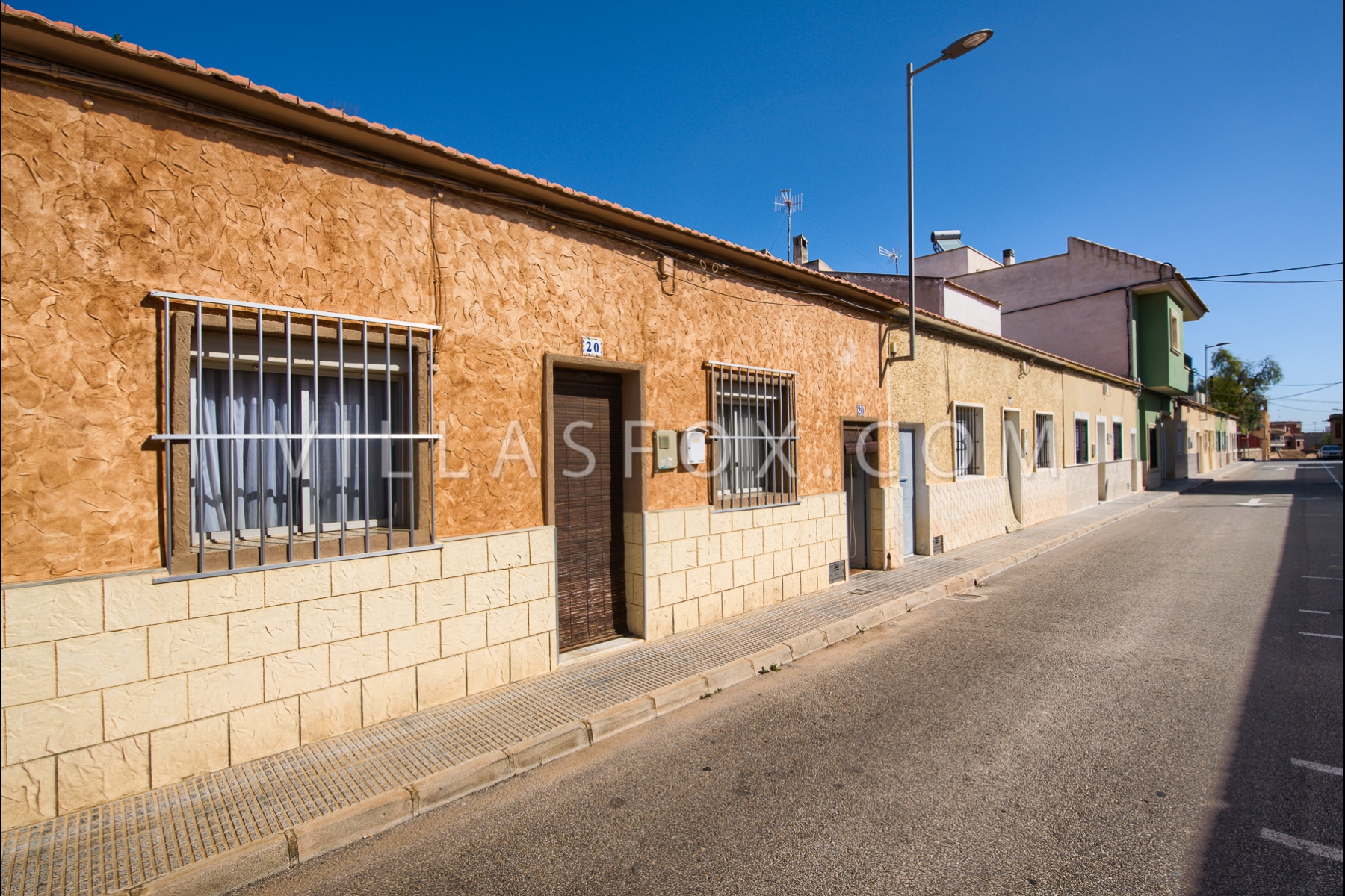 San Miguel de Salinas tradycyjny hiszpański dom casa na sprzedaż a la venta-80