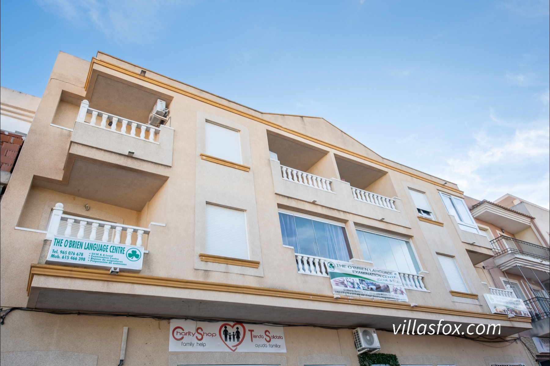 Top-floor, 2-bedroom apartment with lift for sale, San Miguel de Salinas