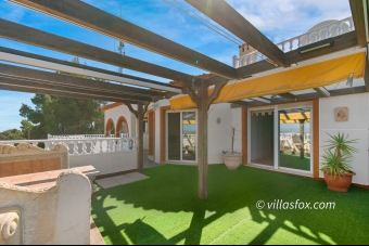 Las Comunicaciones San Miguel de Salinas villa med basseng og garasje til salgs -10
