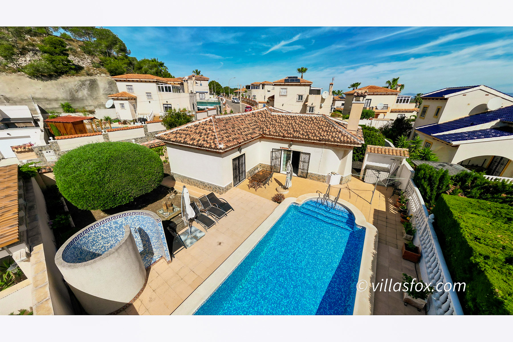 Villas María detached villa with private pool, 2 bedrooms, 2 bathrooms, exclusive location in San Miguel de Salinas
