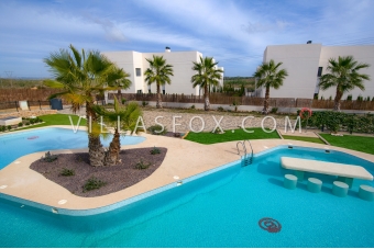 1237, Modern 2-bedroom, 2-bathroom ground-floor apartment with gardens, Mirador de San Miguel