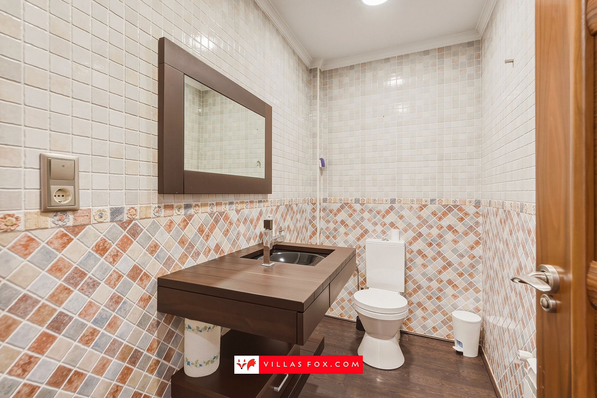 San Miguel de Salinas luxury top-floor apartment with solarium and garage spaces-18