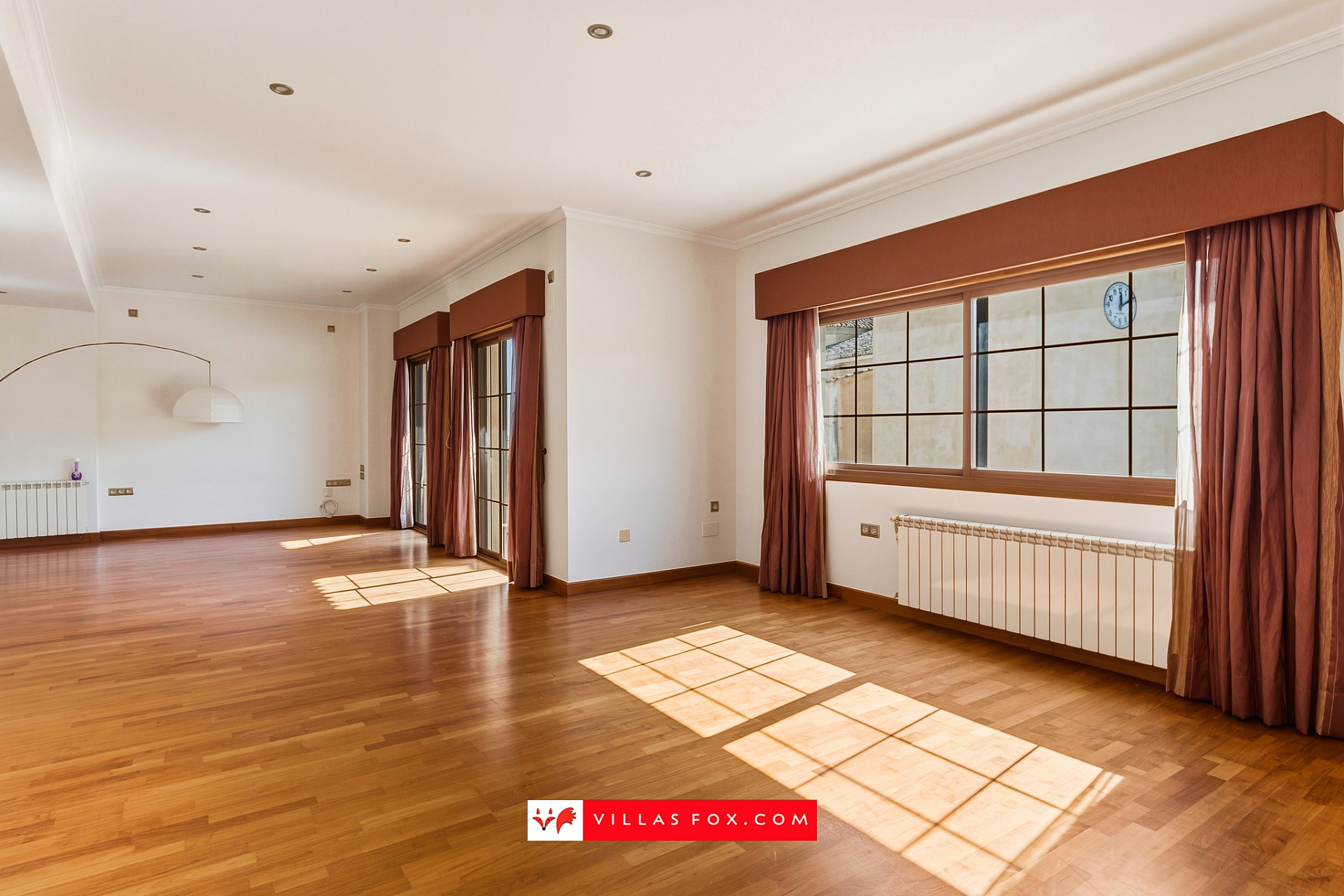 San Miguel de Salinas luxury top-floor apartment with solarium and garage spaces-28