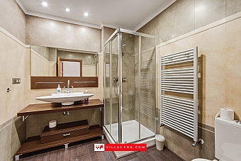 San Miguel de Salinas luxury top-floor apartment with solarium and garage spaces-22