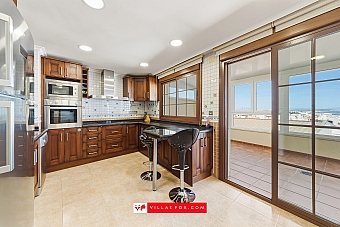 San Miguel de Salinas luxury top-floor apartment with solarium and garage spaces-7