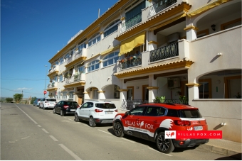 1309, Top-floor Costa Paraíso IV apartment with private solarium and garage space