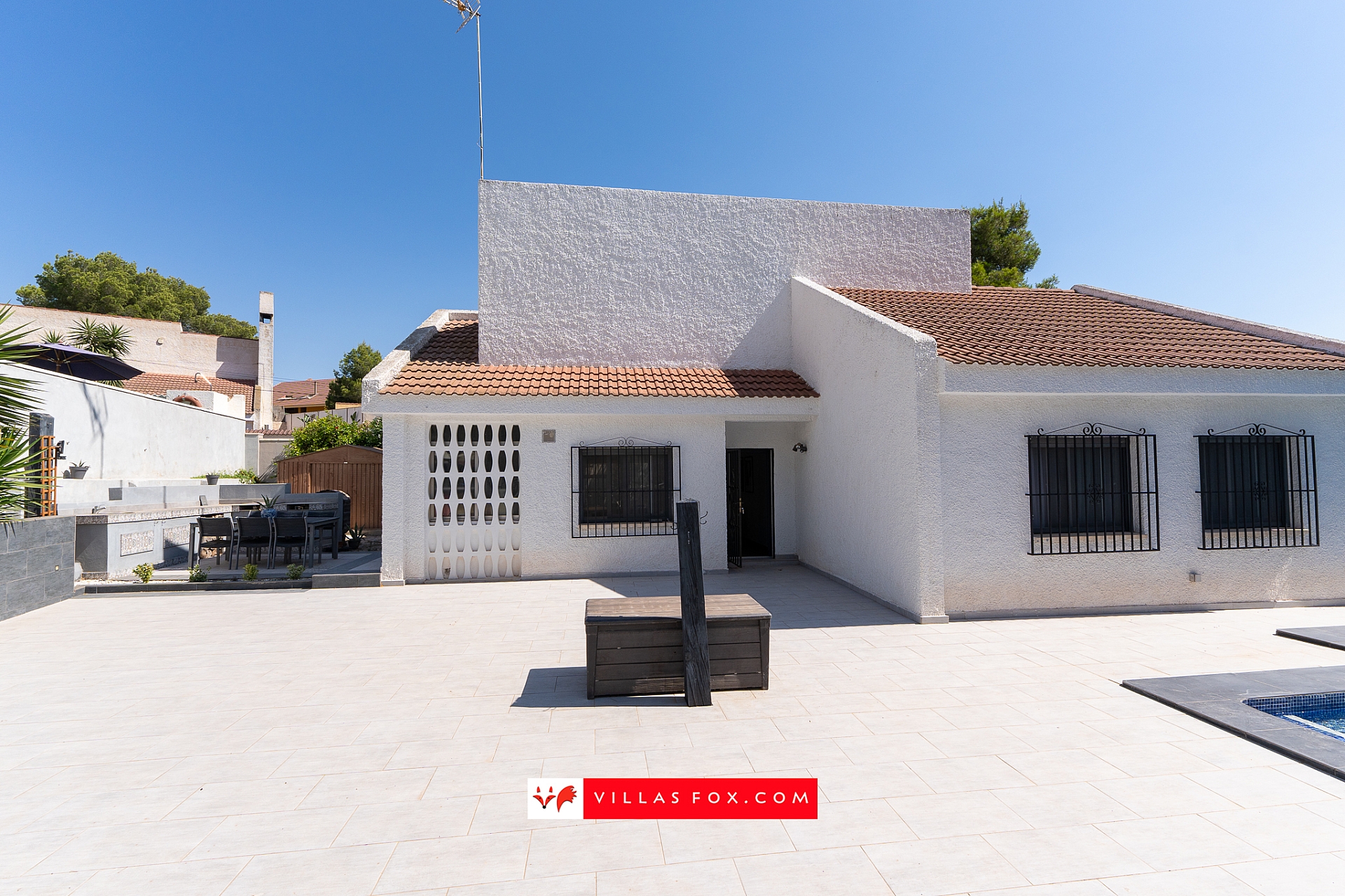 Las Comunicaciones villa San Miguel de Salinas for sale-11