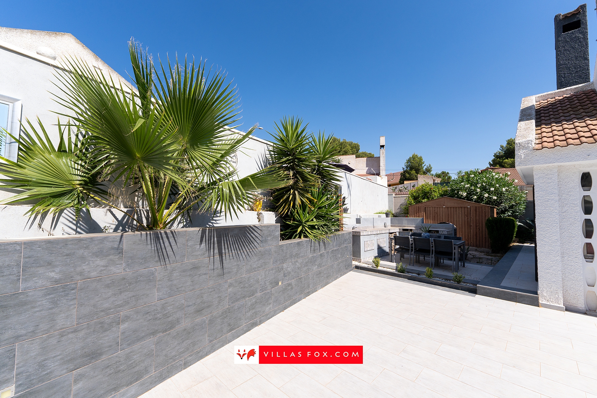 Las Comunicaciones villa San Miguel de Salinas for sale-3