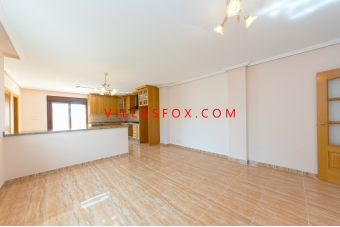 22_San_Miguel_de_Salinas_Casa adosada en el centro de la ciudad por_Villas_Fox_best_estate_agents_611032973fc48