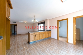 23_San_Miguel_de_Salinas_Casa adosada en el centro de la ciudad por_Villas_Fox_best_estate_agents_6110329755fc2