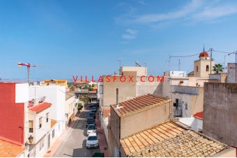40_Casa adosada en el centro de San Miguel de Salinas por Villas Fox, la mejor agencia inmobiliaria, 6110329ac4aaf