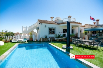 1339, Lakeview Mansions (Lo Rufete) detached villa with underbuild, pool, great views