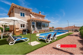 02-Villas Maria Las Comunicaciones San Miguel de Salinas vila de lux de vanzare-57