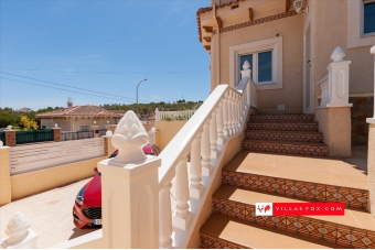 70-Villas Maria Las Comunicaciones San Miguel de Salinas vila de lux de vanzare-69