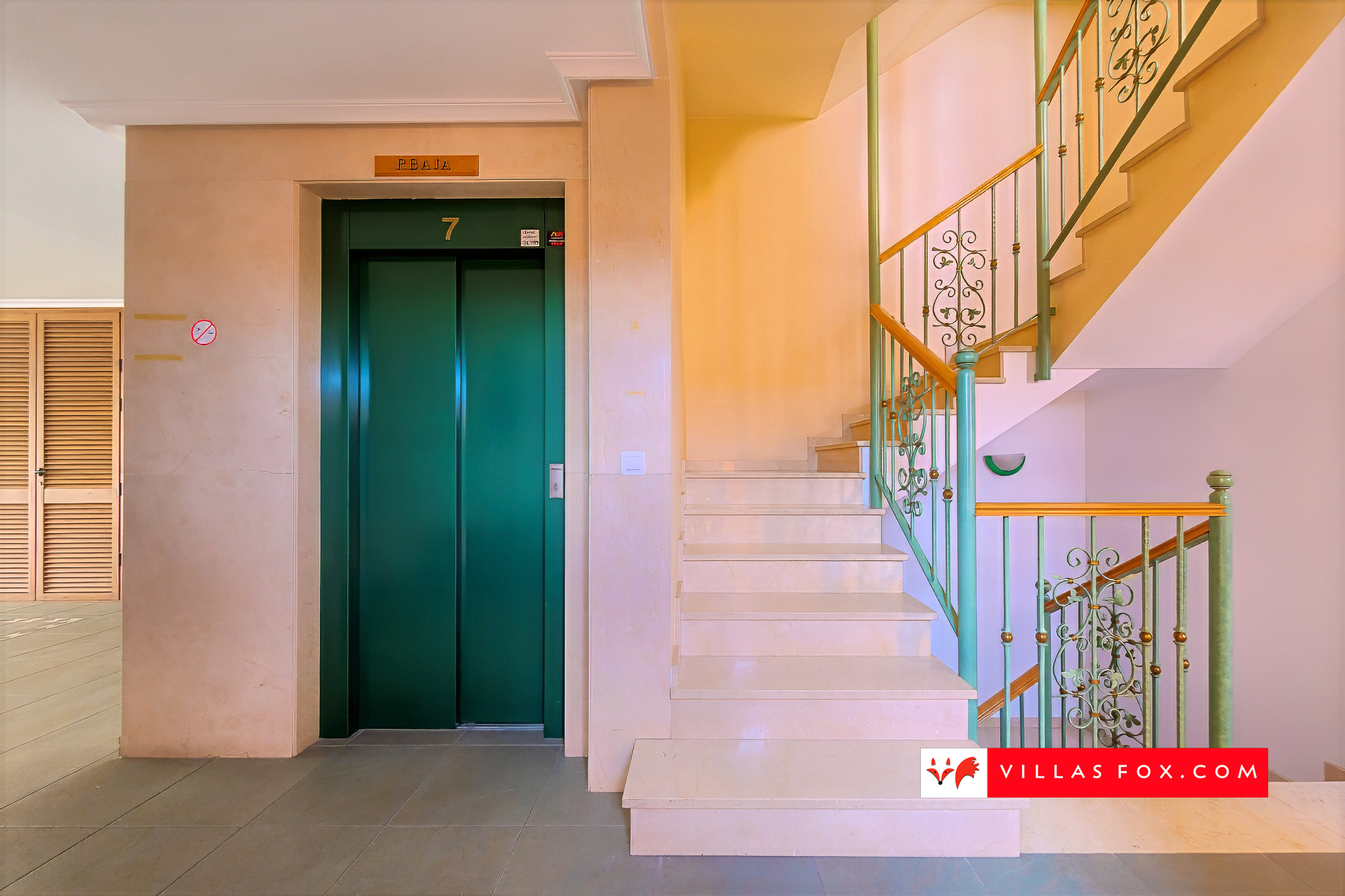 2-bedroom, 2-bathroom ground-floor apartment, San Miguel de Salinas