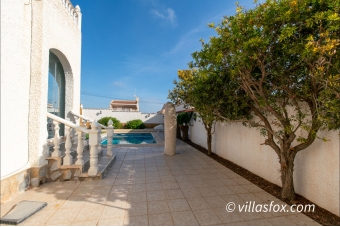 Ciudad de las Comunicaciones Villa zum Verkauf San Miguel de Salinas-33