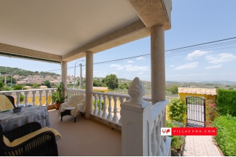 02-San Miguel de Salinas Las Comunicaciones villa for sale with great views and pool-01
