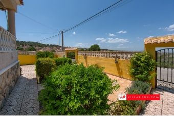 13-San Miguel de Salinas Las Comunicaciones villa for sale with great views and pool-06