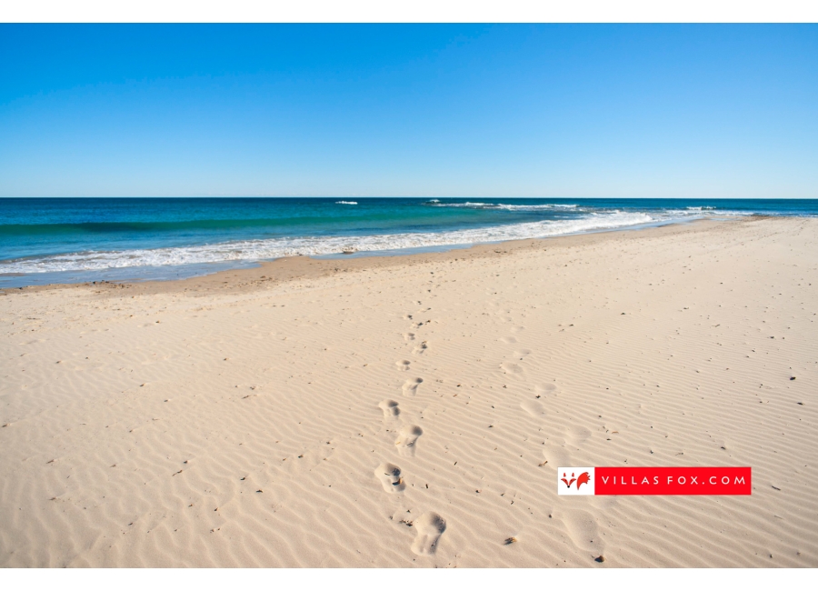 beach-torre-de-la-horadada