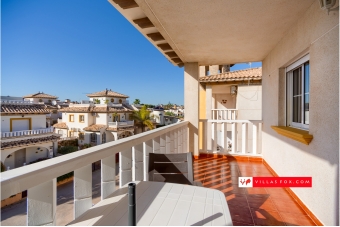 Lomas de Cabo Roig top-floor apartment for sale-07