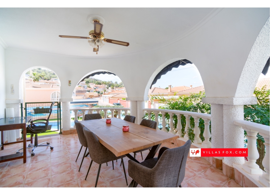 San Miguel de Salinas Las Comunicaciones 5-bedroom luxury villa for sale-05