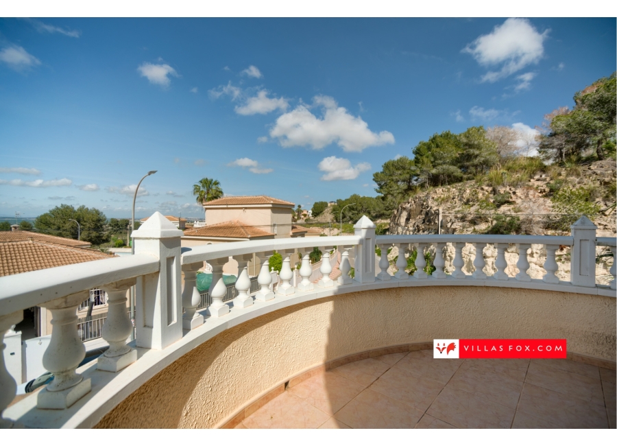 San Miguel de Salinas Las Comunicaciones 5-bedroom luxury villa for sale-20