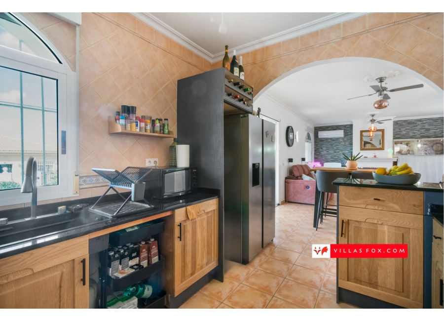 San Miguel de Salinas Las Comunicaciones 5-bedroom luxury villa for sale-29