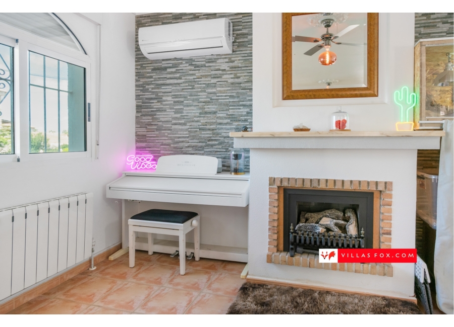 San Miguel de Salinas Las Comunicaciones 5-bedroom luxury villa for sale-31