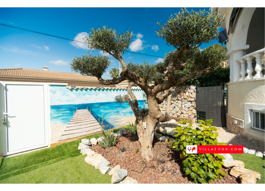 San Miguel de Salinas Las Comunicaciones 5-bedroom luxury villa for sale-37