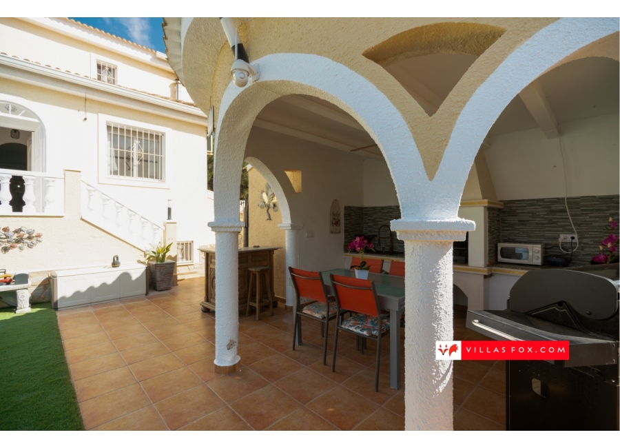 San Miguel de Salinas Las Comunicaciones 5-bedroom luxury villa for sale-41
