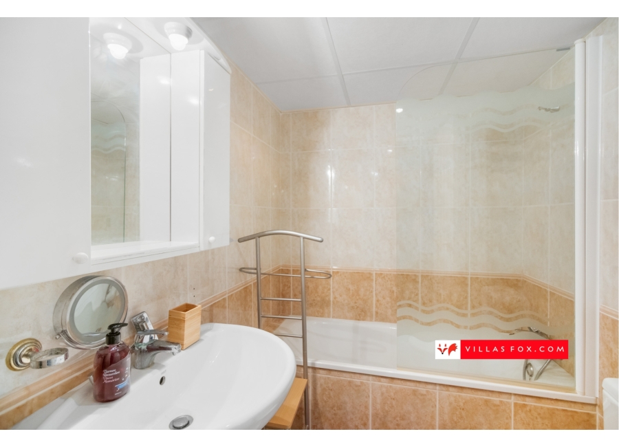 San Miguel de Salinas Las Comunicaciones 5-bedroom luxury villa for sale-57