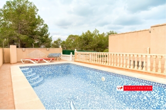 Las Comunicaciones San Miguel de Salinas detached villa for sale-43