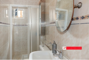 Las Comunicaciones San Miguel de Salinas detached villa for sale-44