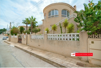 Las Comunicaciones San Miguel de Salinas detached villa for sale-64