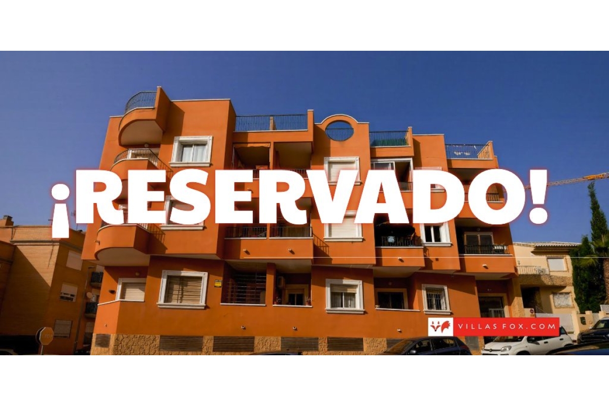 1-bedroom 1st-floor apartment, San Miguel de Salinas town centre