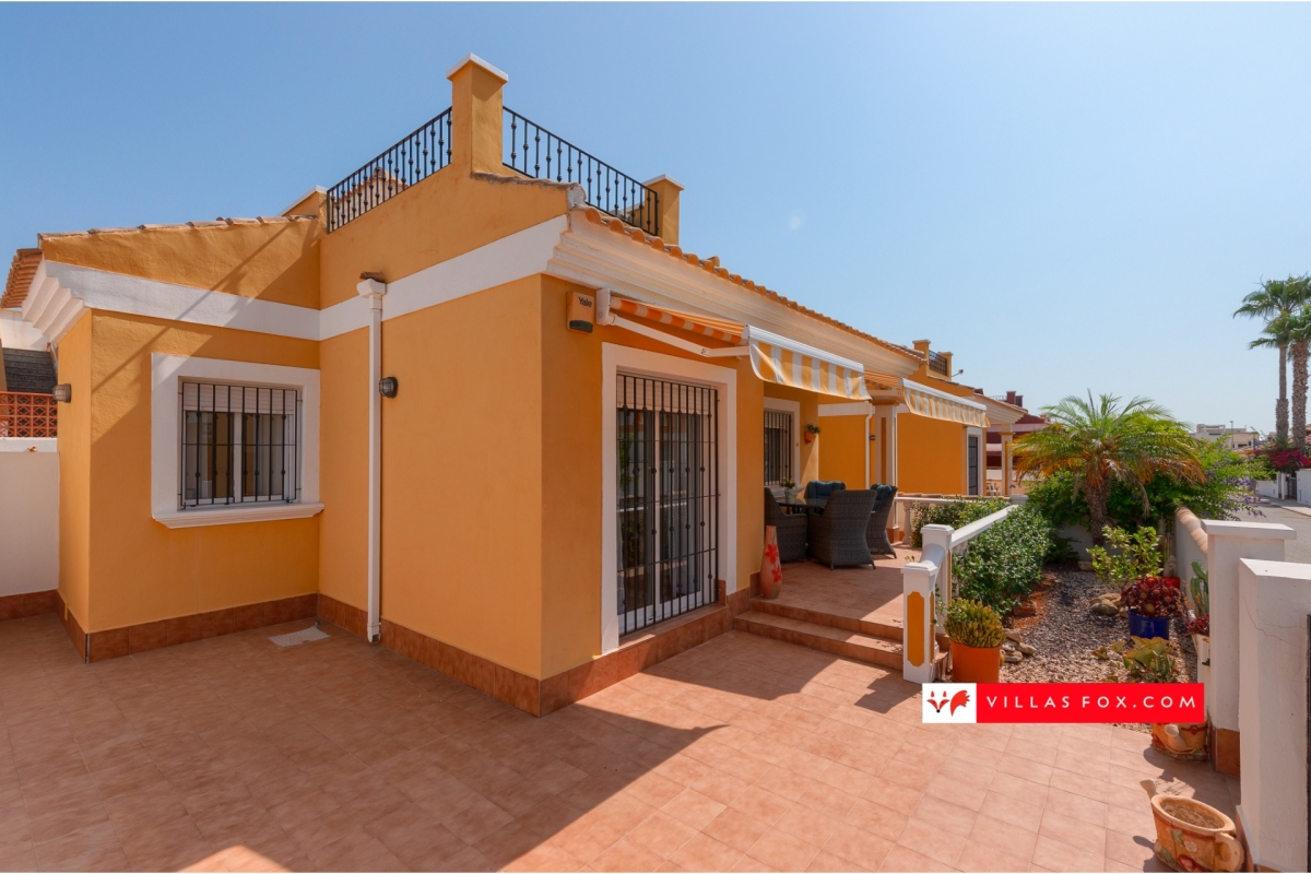 2-bedroom, 2-bathroom detached villa, Laguna Green I, Entre Naranjos