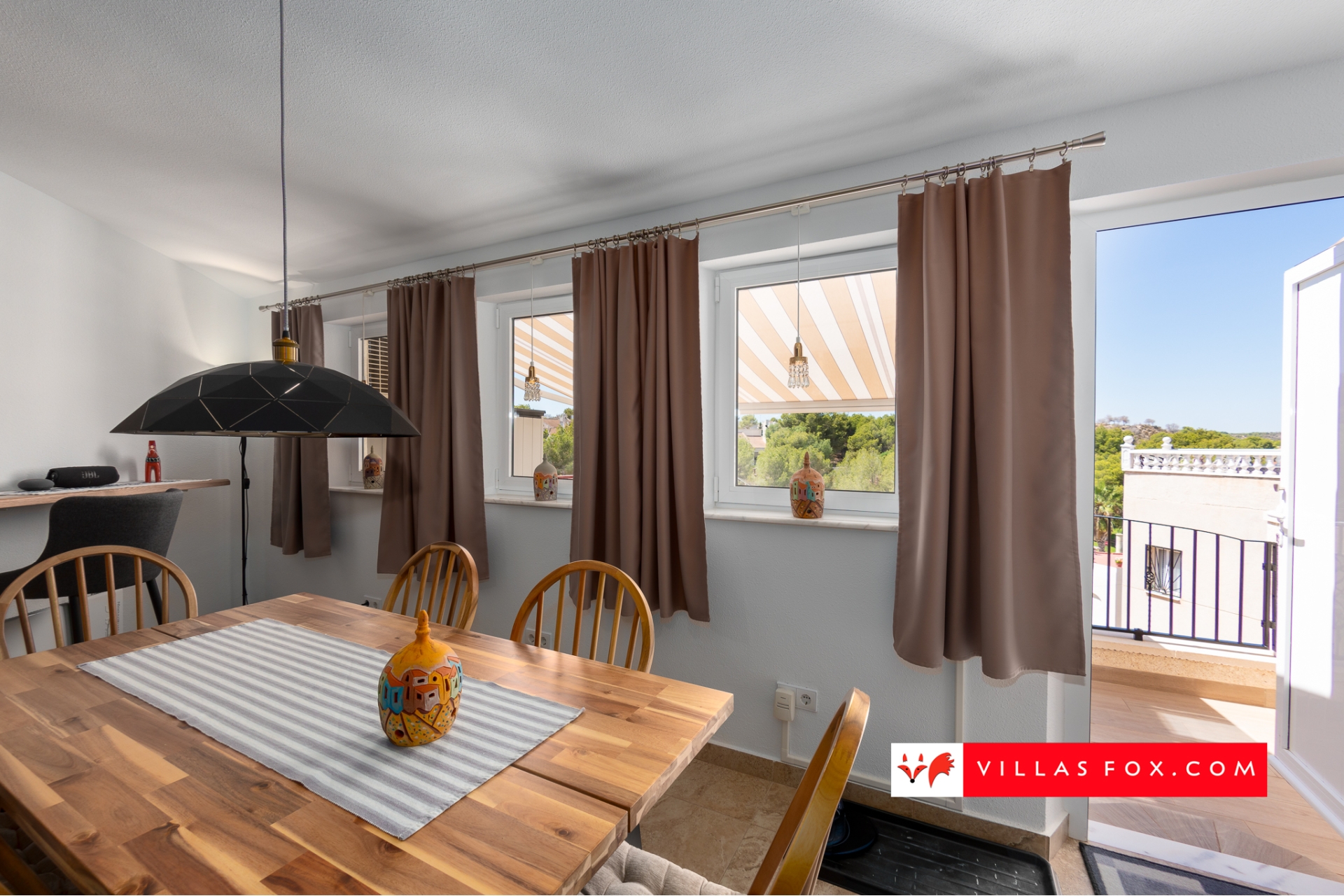 Los Pinos, Mirador de San Miguel, 2-bedroom, 2-bathroom ground-floor apartment with terrace with excellent west-facing views