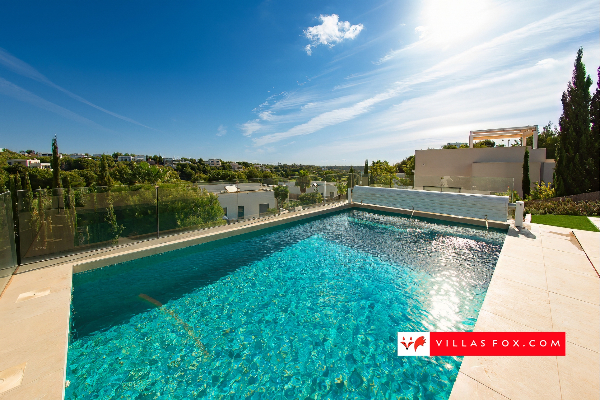 Продається розкішна вілла Las Colinas Country Club Golf Resort-176