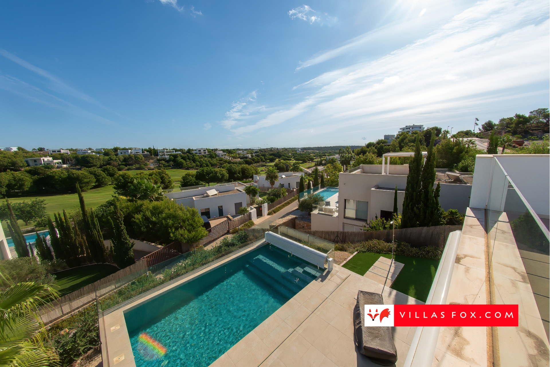 Продається розкішна вілла Las Colinas Country Club Golf Resort-215