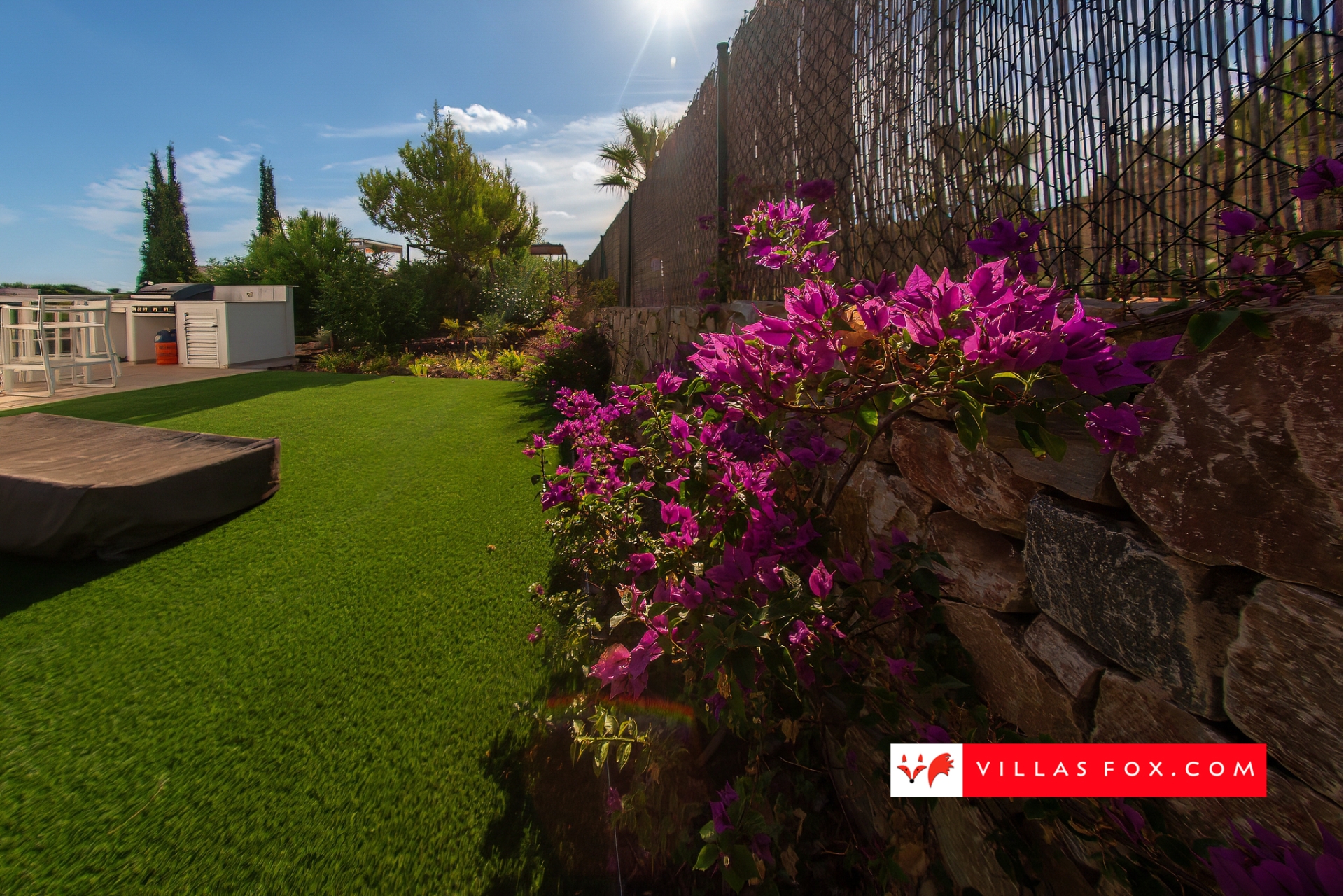 Продається розкішна вілла Las Colinas Country Club Golf Resort-243