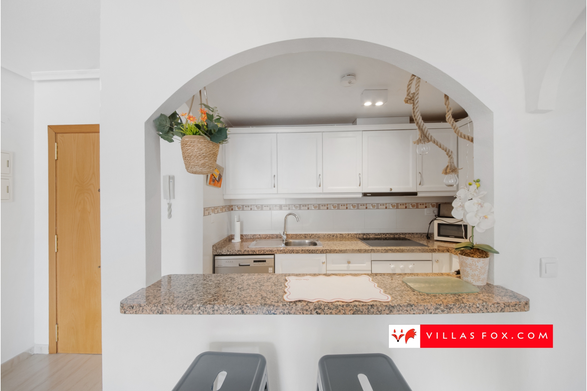 Res Angelina San Miguel de Salinas ground-floor apartment large garden-05