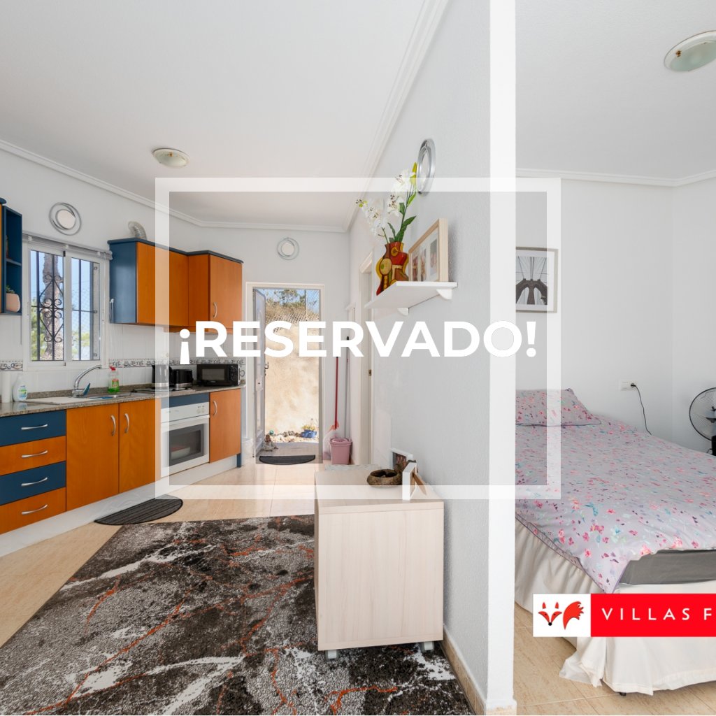 RESERVED! Los Pinos studio apartment with fantastic views, San Miguel de Salinas