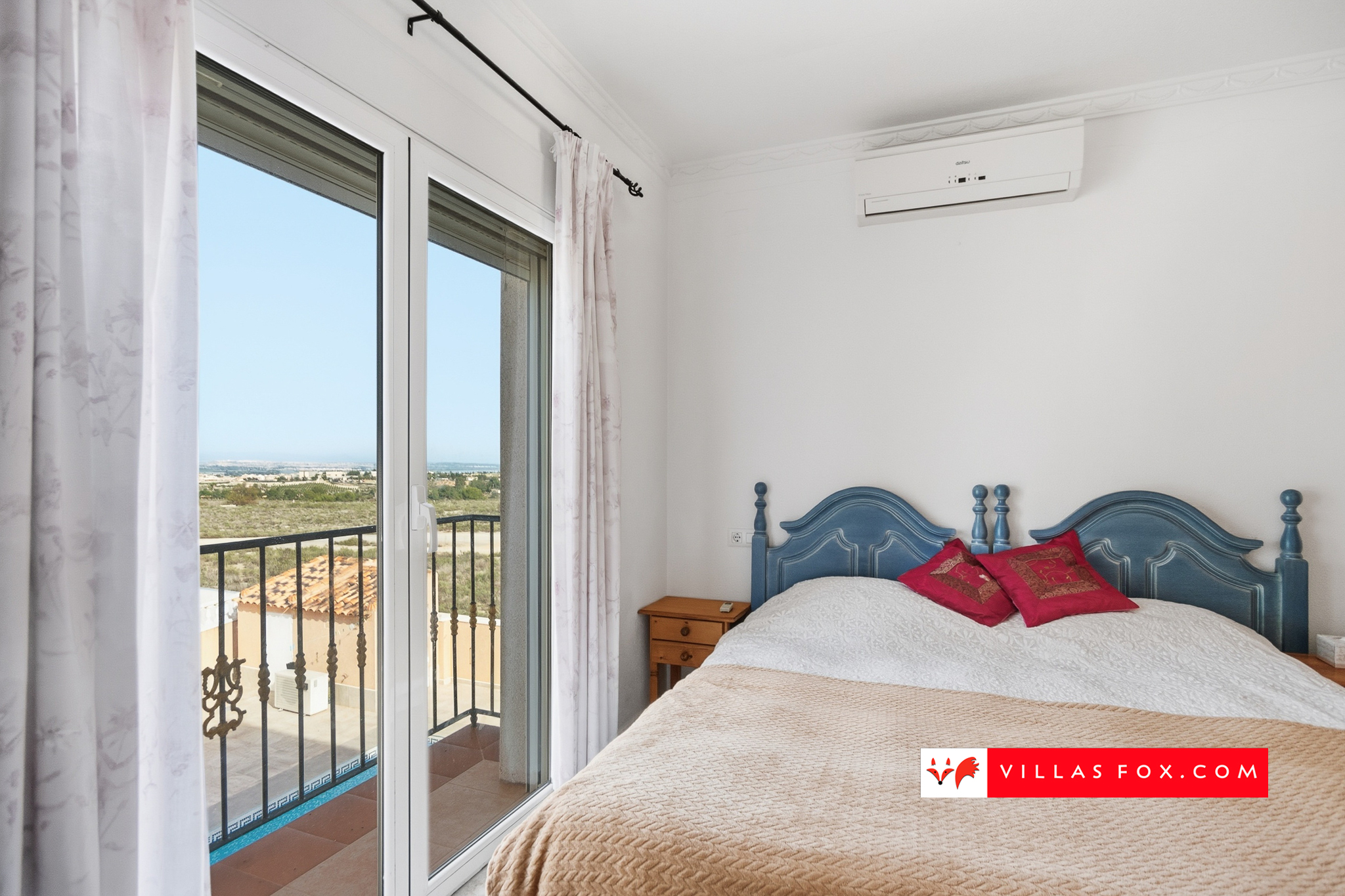 Вілла Торрестрелла-81 Вілла Торрестрелла-81