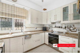 Villas Maria Las Comunicaciones San Miguel de Salinas villa for sale-09 Villas Maria Las Comunicaciones San Miguel de Salinas villa for sale-09