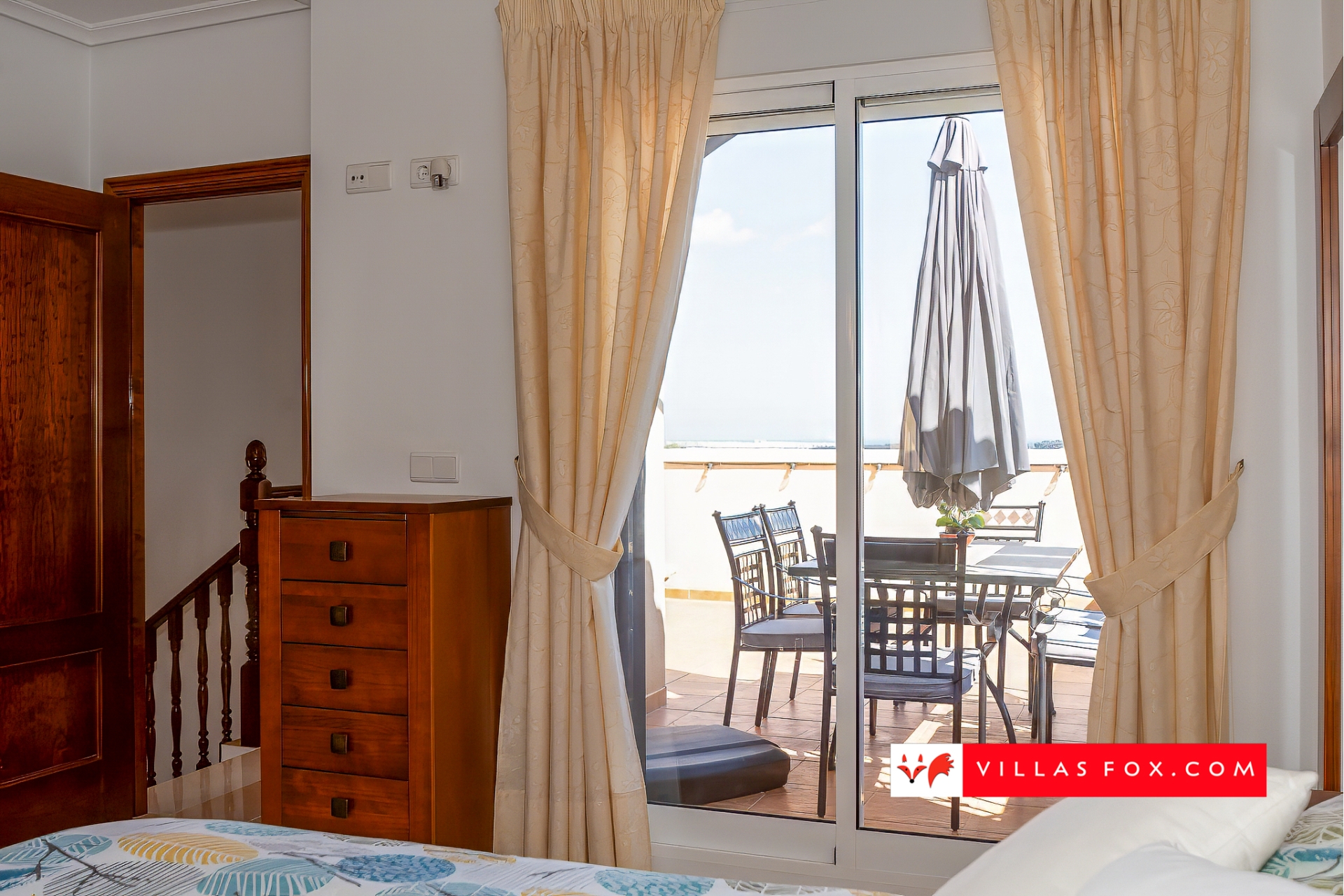 Продається окрема вілла Residencial Los Alcores San Miguel de Salinas-24