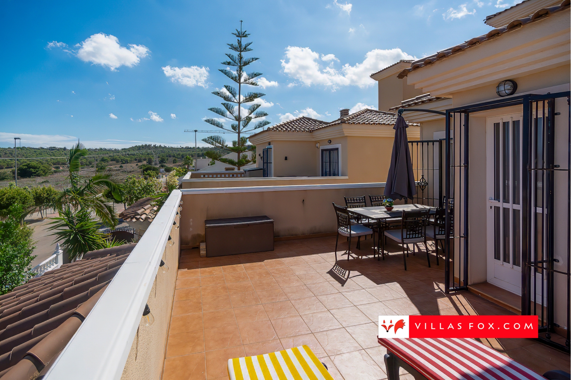 Продається окрема вілла Residencial Los Alcores San Miguel de Salinas-34